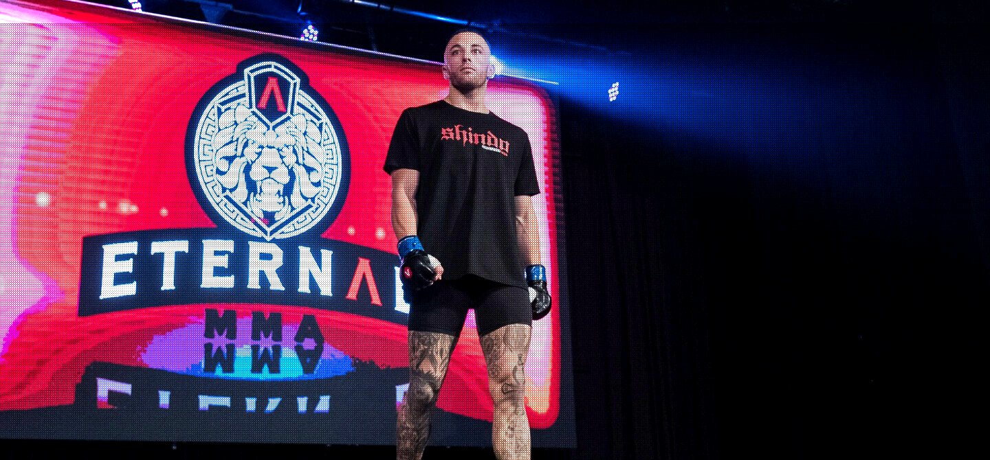 Advanced MMA classes and fight training at Shindo